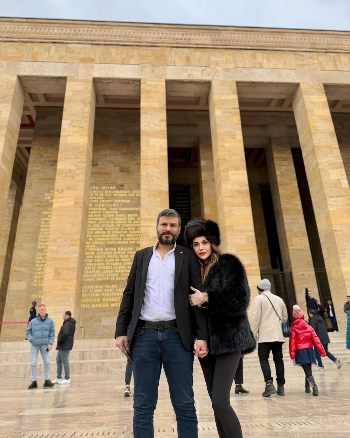 dilan polat anitkabirden fotograflar paylasti yorumlar pes pese geldi 0 D5tQZBSy