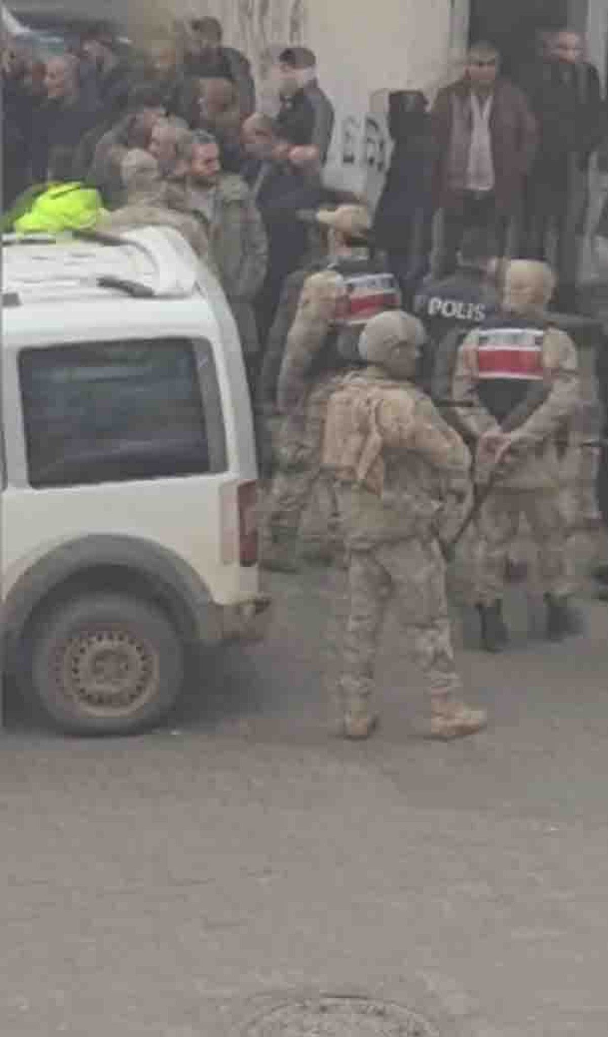 diyarbakirda kacak elektrik cezasina tepki gosterip olay cikardilar 5 th5ME3RB