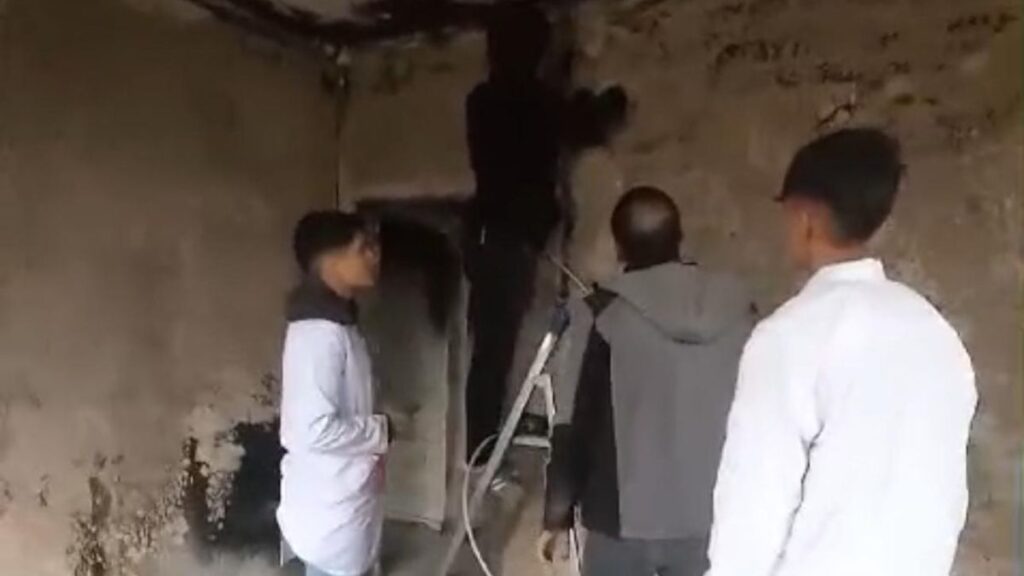 diyarbakirda meslek lisesi ogrencilerinden evi yanan aileye destek 4wei2Lg7