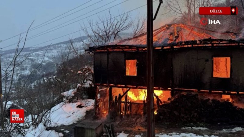 duzcede alev topuna donen 2 katli ev kule dondu Zy2RUGHZ