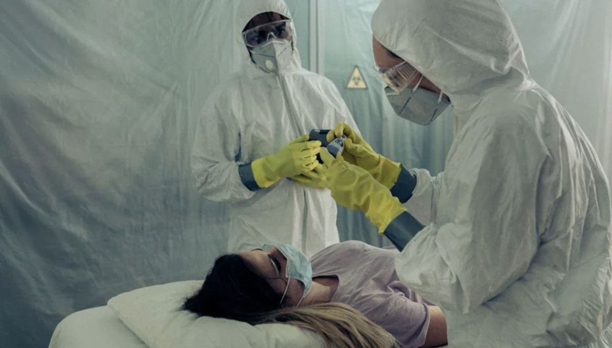 Ebola virüsü yeniden hortladı: Enfekte olanların yüzde 50'sini öldürüyor 3 ebola virusu yeniden hortladi enfekte olanlarin yuzde 50sini olduruyor 2 1RBbIYTE