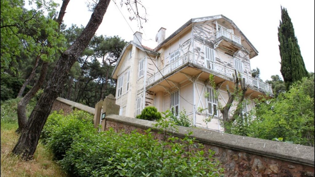 edebiyat ve yazar muzeleriyle donemin ruhuna nostaljik gezinti cHuCLl6t