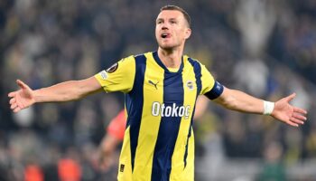 edin dzeko bu sezonki 19 golunu kaydetti Fp7z1SAC