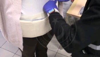 edirnede beline sardigi cep telefonlariyla kapikulede yakalandi t7C98Pq4