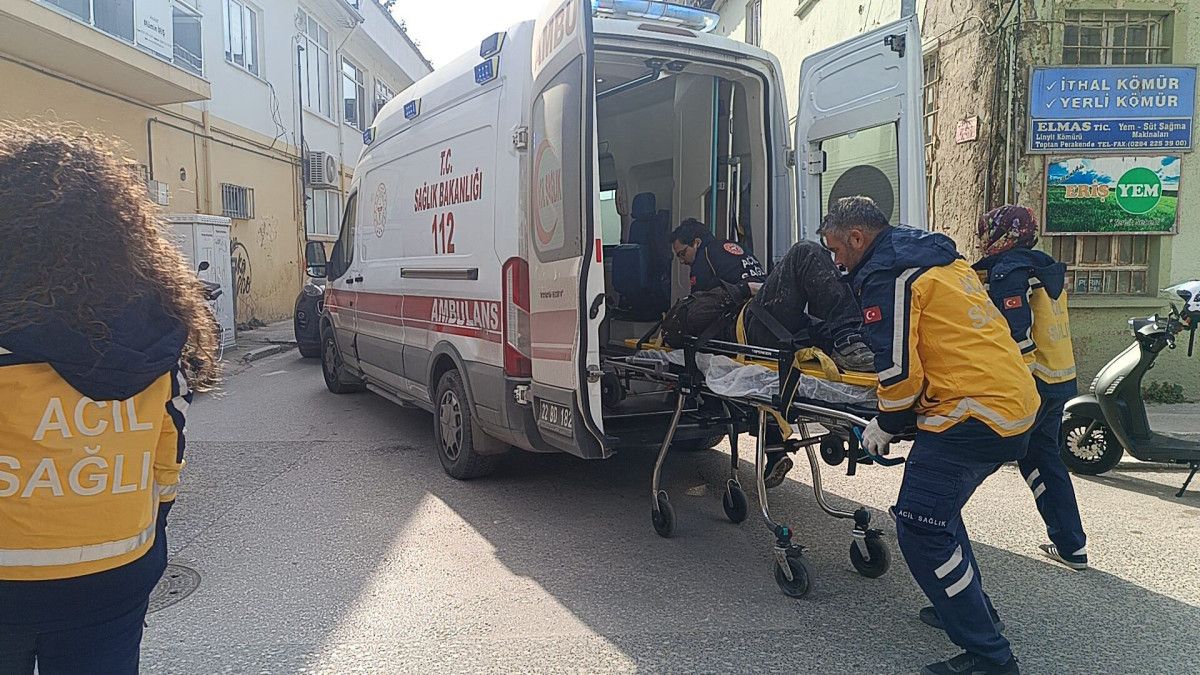 edirnede motosiklet otomobille carpisti 2 yarali 1 4E8n7tu1