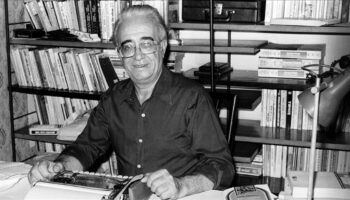 eserleriyle bir devre isik tutan usta kalem ahmet kabakli KirbTPbT