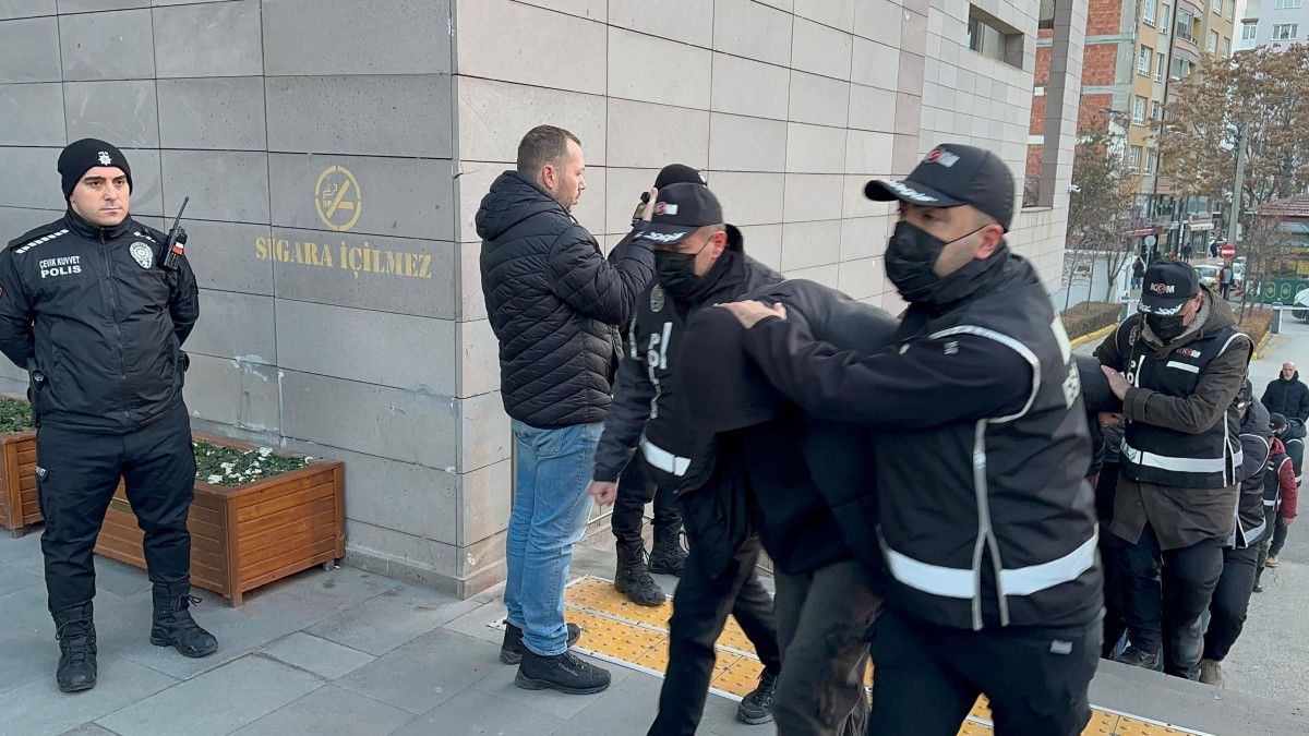 eskisehir merkezli yasa disi bahis operasyonu 1 ybn73gGV