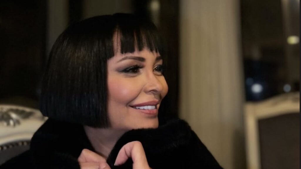 evrim akin imajini yeniledi sosyal medya hesabindan yeni halini paylasti 6APgau8e