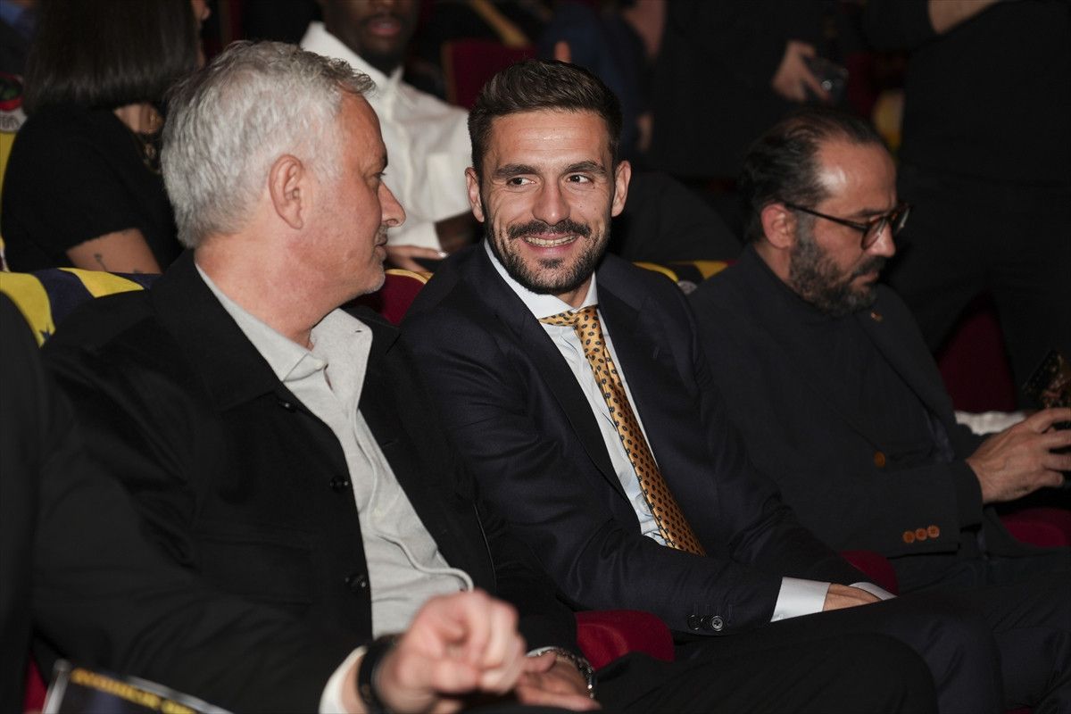 fenerbahcede aydinlik gelecek odulleri gecesi 1 pBstKOBD