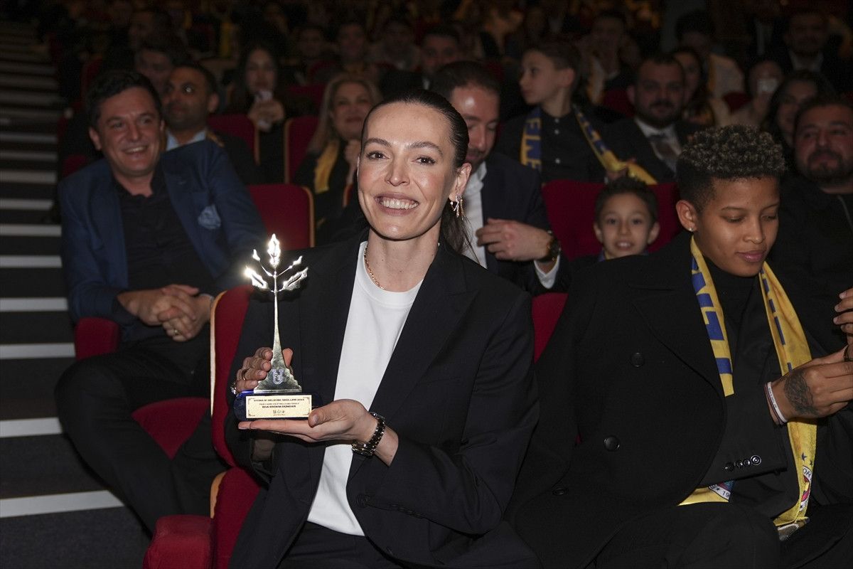 fenerbahcede aydinlik gelecek odulleri gecesi 5 33FTf7qv