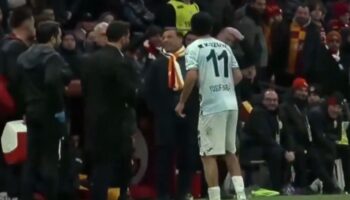 fenerbahceliler okan buruk ceza alsin diyor jYQGs7KT