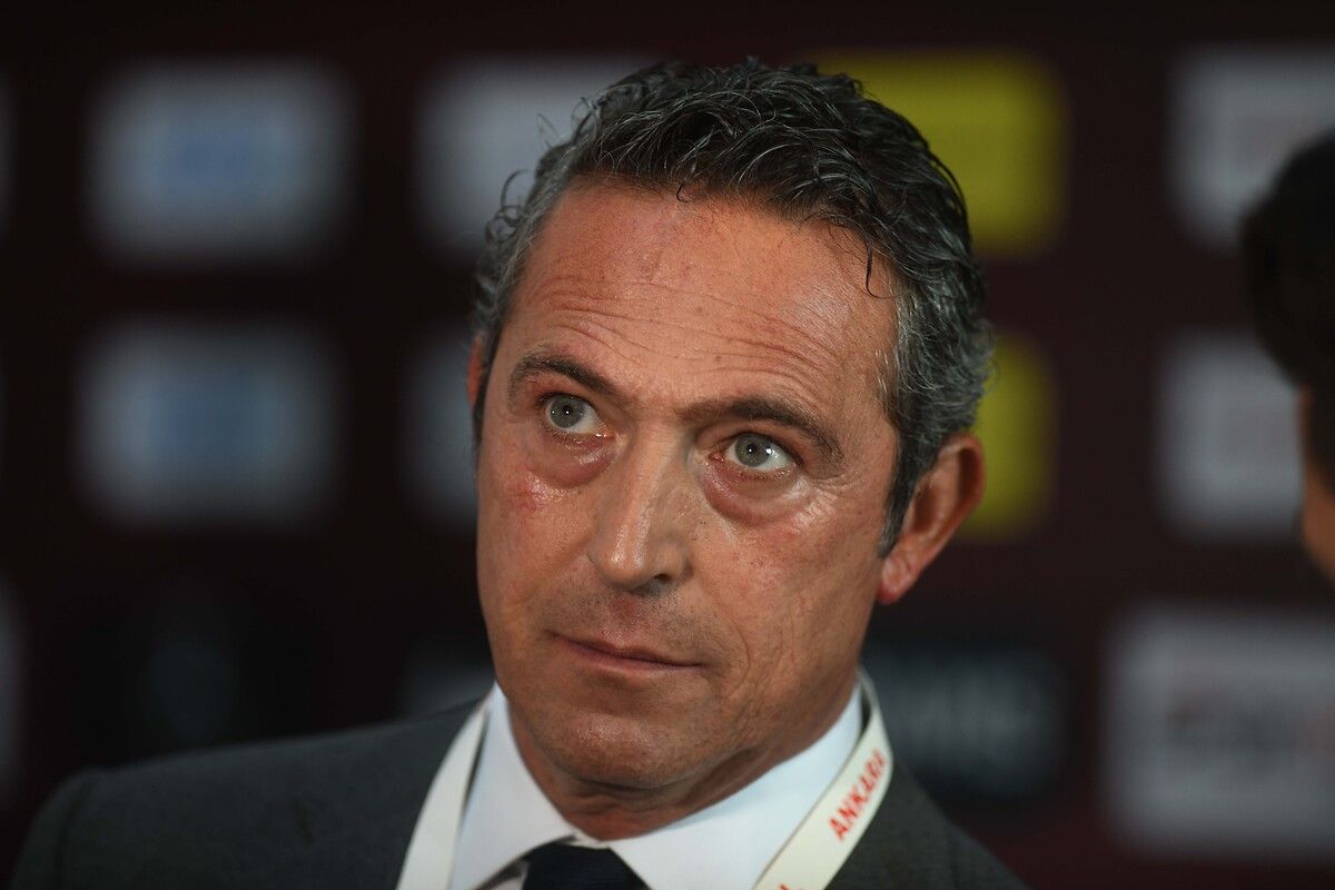 fenerbahcenin toplam borcu 186 milyar lira 0 tHSMyAll