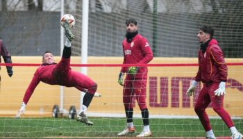 galatasaray az alkmaar maci hazirliklarina basladi EvqAHKw5