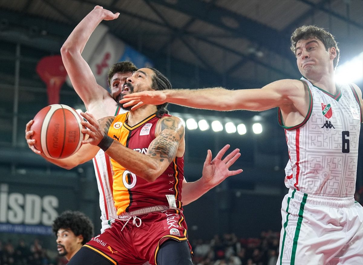 galatasaray karsiyakayi kupanin disina itti 4 G3gVbmdt