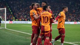 galatasarayda jakobs ve yunustan haber var aWkC4SNm