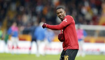 galatasaraydan carlos cuesta icin paylasim WUCJLyAp