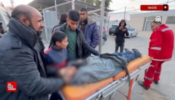 gazzede 14 yasindaki cocuk israilin actigi ates sonucu yasamini yitirdi iAsrY9VZ