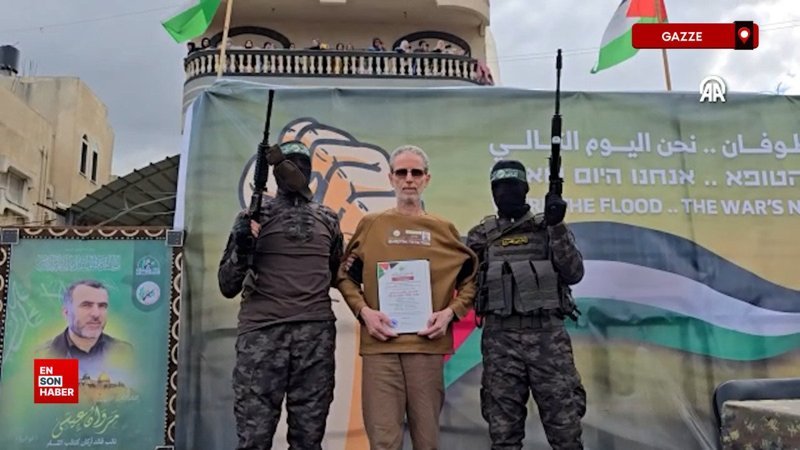 hamas gazze seridindeki 3 israilli erkek esiri kizilhaca teslim etti tuJI9YtL