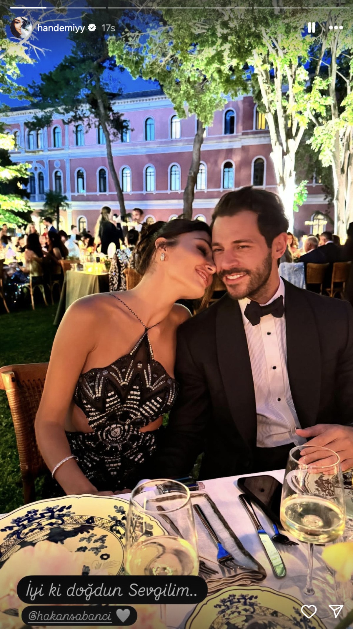 hande ercelden hakan sabamciya cifte kutlama 2 zWZ9u5ln