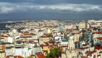 hazine tasinmazlarinin tahsis yetkileri valilikler ile cevre bakanligi mudurluklerinde vPdtGztu