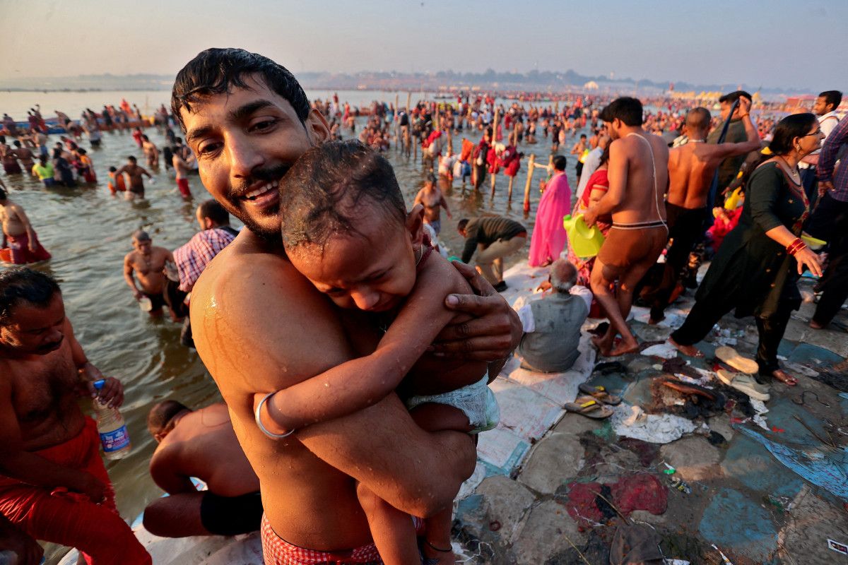 hindistanda maha kumbh mela festivali 500 milyonu askin kisi kutsal sularda arindi 3 wbezg4Gp