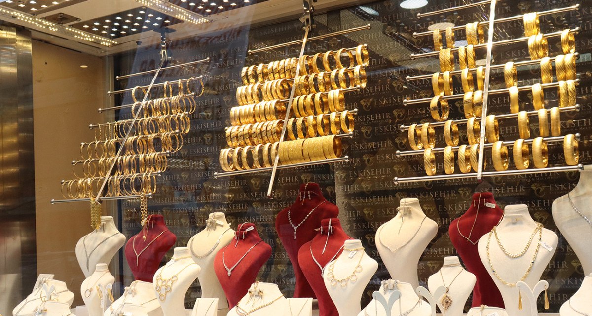 istanbul kuyumcular odasi 14 ayar takiya talep artti 1 XP77GNC3