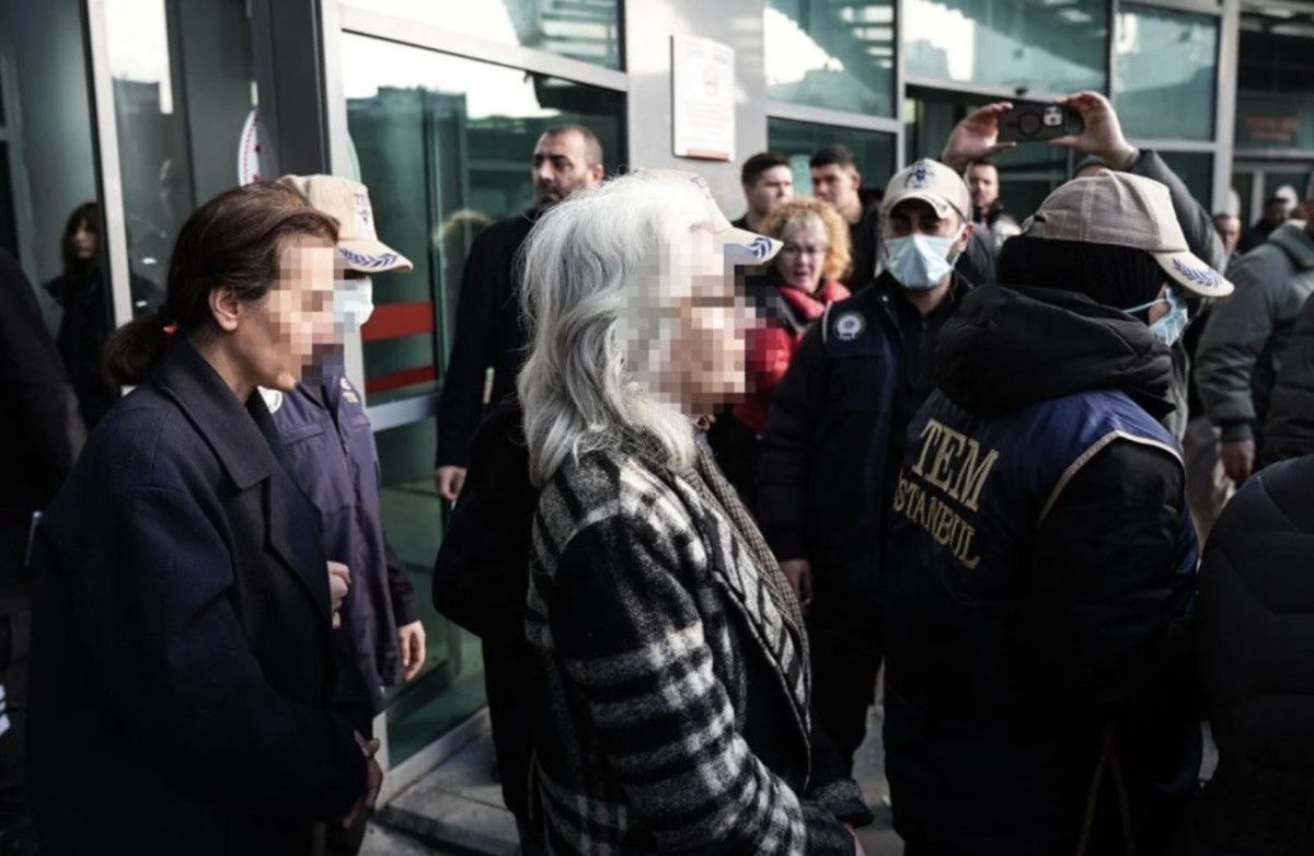 istanbulda 9 belediyeye teror sorusturmasi belediye baskan yardimcilari ve meclis uyeleri adliyede 0 RDkLLiCe