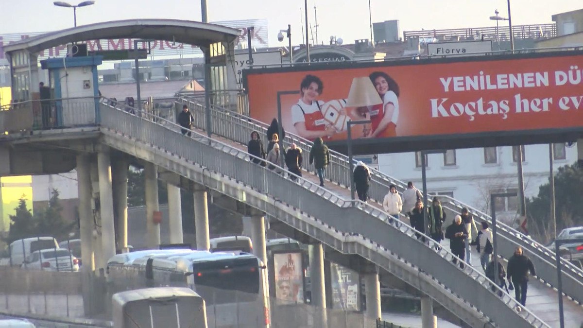 istanbulda kar yagisi etkisini surdurmeye devam ediyor 9 uLHOerYj