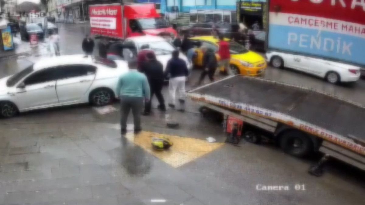 istanbulda olumden donen motokurye o anlari anlatti 0 JCZlaSsC