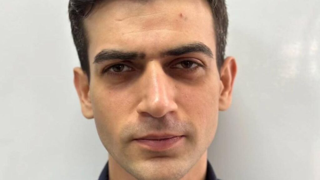 istanbulda yangina mudahaleye gitti hayatini kaybetti xfE9feju