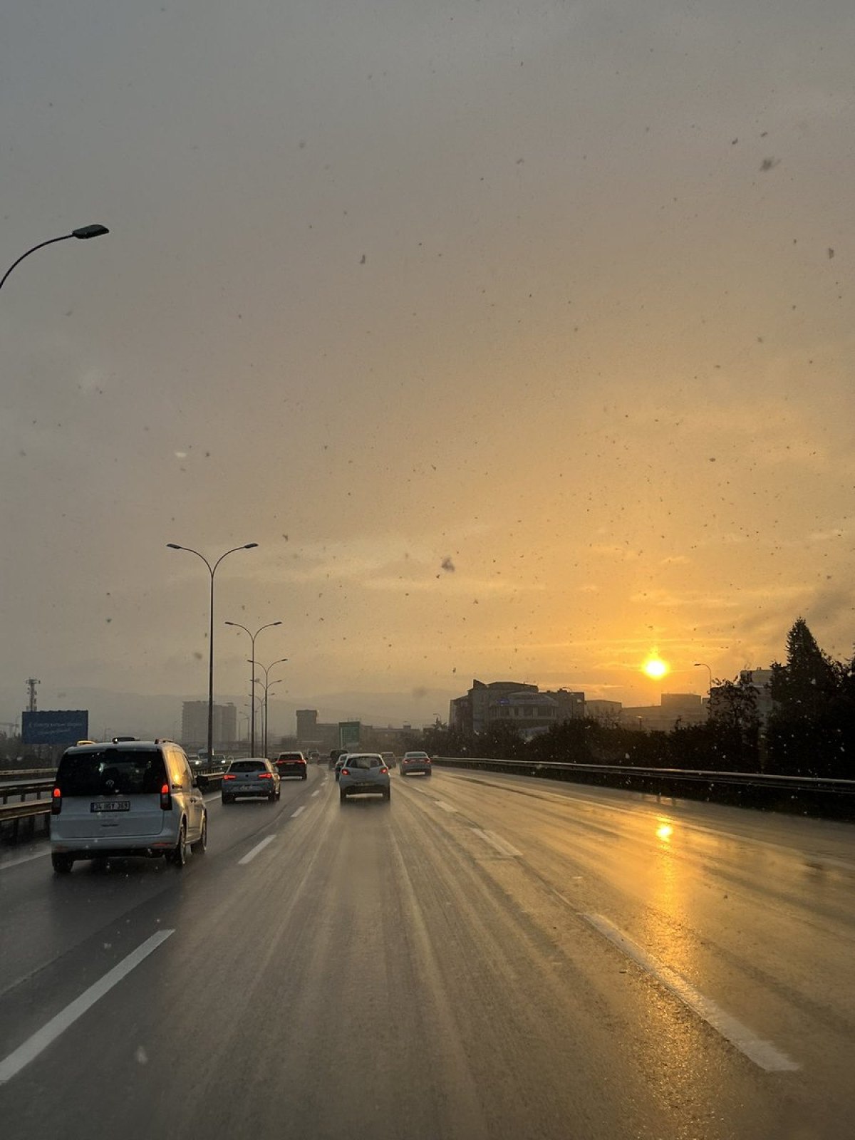 istanbulun yuksek kesimlerinde kar yagisi etkili oldu 0 wl3CI8Qz