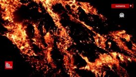 italyada etna yanardagi kul ve lav puskurtuyor esOfEnSE