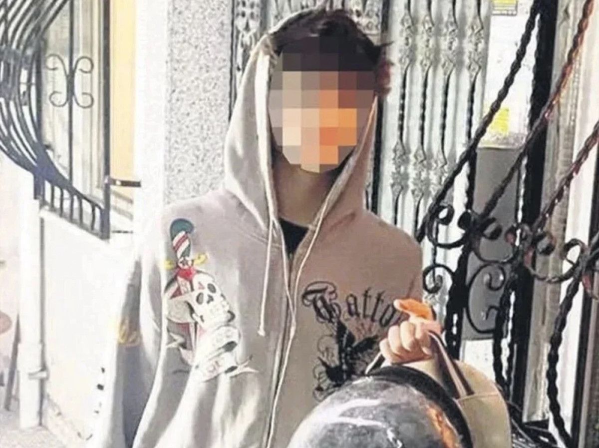 italyan sefin oglu bit pazarinda bicakli saldiriya ugramisti hayatini kaybetti 1 HqlP2kdG