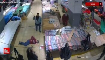 izmirde 6 kisinin yaralandigi pazarci kavgasina iliskin 8 gozalti d8qe5EzX