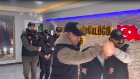 izmirde fuhus operasyonu 7 tutuklama FQaxpyXz