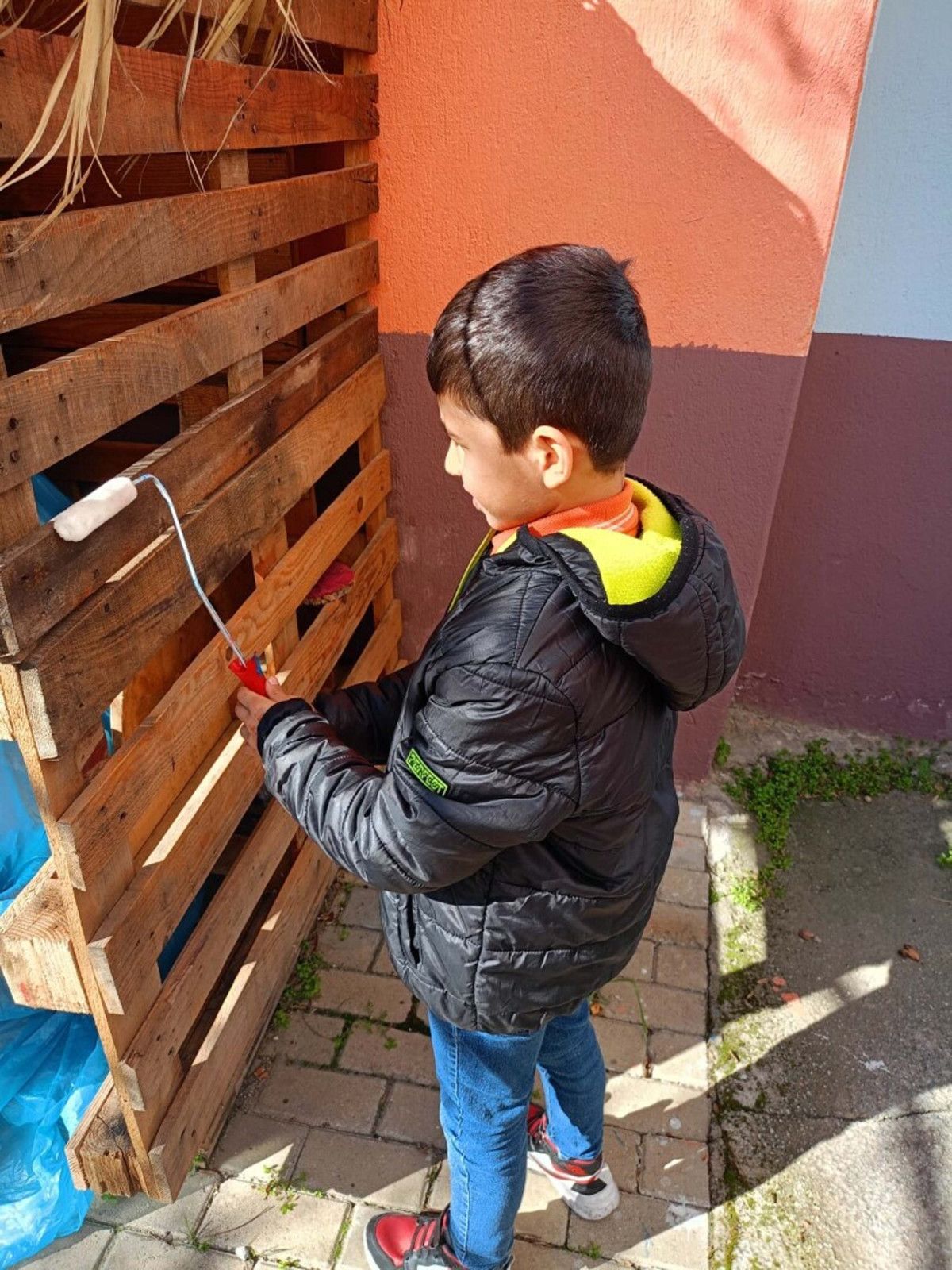 İzmir'de ilkokul öğrencileri dönüşümle oluşturdukları kitap okuma alanında yazarları ağırladı 1 izmirde ilkokul ogrencileri donusumle olusturduklari kitap okuma alaninda yazarlari agirladi 0 IbkANTLC