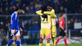 juventus deplasmanda comoyu yendi Mbku7WLC