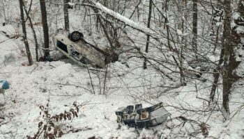 karabukte otomobil sarampole devrildi YyY6aOSP