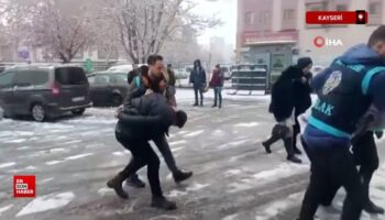 kayseride fuhus yaptirilan 10 kadin kurtarildi v26nUn68