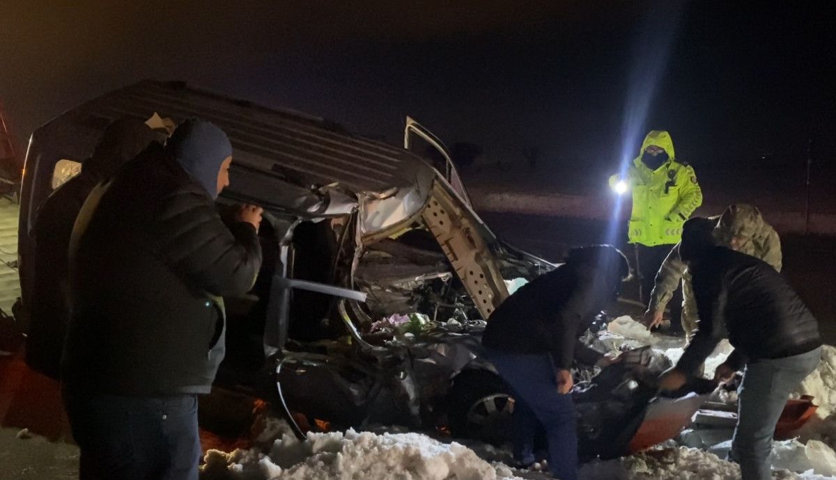 kayseride is makinesi hafif ticari aracla carpisti 1 EDO19J35