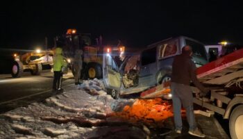 kayseride is makinesi hafif ticari aracla carpisti jlnQLr6C