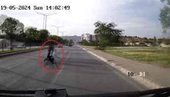 kayseride kazada anne oldu oglu yarali kurtuldu XcJ9VubC