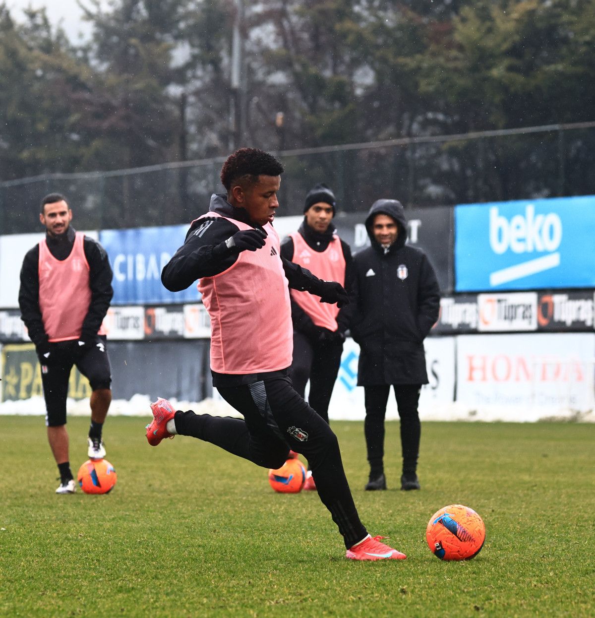 keny arroyo transferinin perde arkasi belli oldu 2 KEn3qi4y