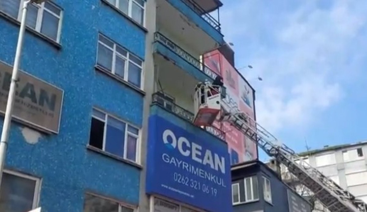 kocaelide yangin mahsur kalan 2 kadini itfaiye kurtardi 1 6w5IGAKf