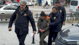 konyada sevgilisini otomobilde bicaklayarak oldurdu OVqAORIH