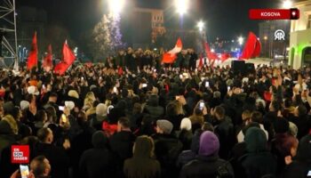 kosovadaki genel secimde mevcut basbakan kurti zaferini ilan etti T8u38J16