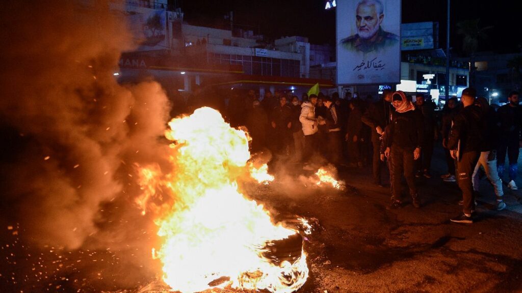 lubnan yonetimi iran ucagina izin vermedi beyrut karisti UgfFNZOC