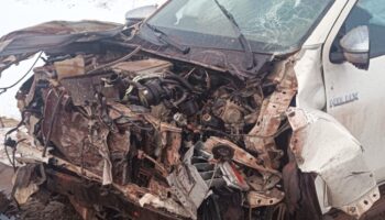 mardinde isci servis minibusu ile kamyonet carpisti 9 yarali evCR9JcK