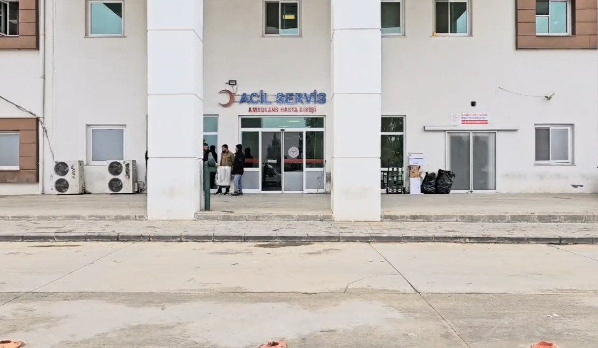 mardinde ptt subesine silahli saldiri 0 IGF9DVa9