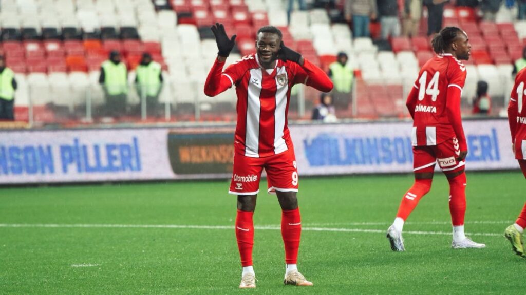 marius mouandilmadji idolum luis suarez a6ZvUexi